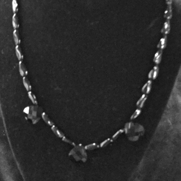 Beautiful Handcrafted Black Beaded Necklace - Picture 3 of 6